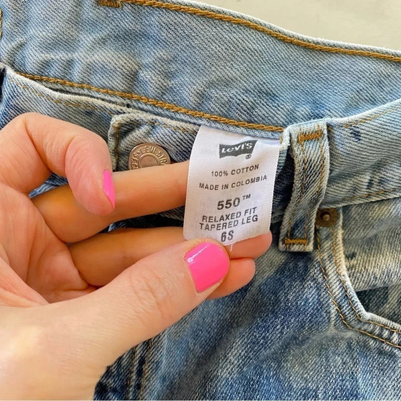 Vintage Levis Jeans Womens Size 26 / 2 / XS Levi’s 550 Mom Jeans Custom Bleached - Picture 10 of 16